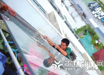 http://www.867bbb.com/uploadfile/2014/0828/20140828032828859.jpg