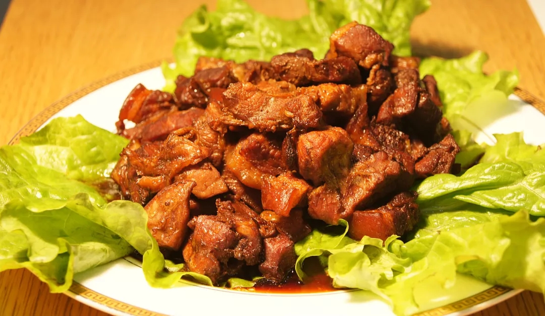 家的味道|蒸鯽魚、紅燒肉、五谷豐登，各種大菜一鍋出！~