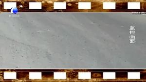 少年無證騎摩托 炫技不成反傷人