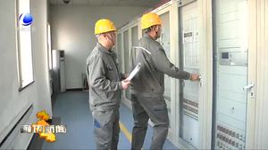 供電職工于林節(jié)日保供電 守得萬家燈火明