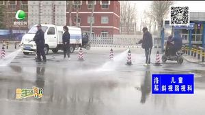 安次區(qū)環(huán)衛(wèi)局開展道路清洗行動(dòng) 積極應(yīng)對(duì)重污染天氣