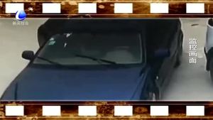 父子換座躲處罰 無(wú)人駕駛險(xiǎn)釀禍