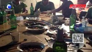 燒烤店凌晨營業(yè) 嚴重擾民