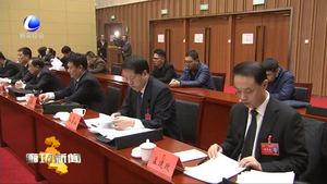 市七屆人大五次會(huì)議召開各代表團(tuán)召集人會(huì)議