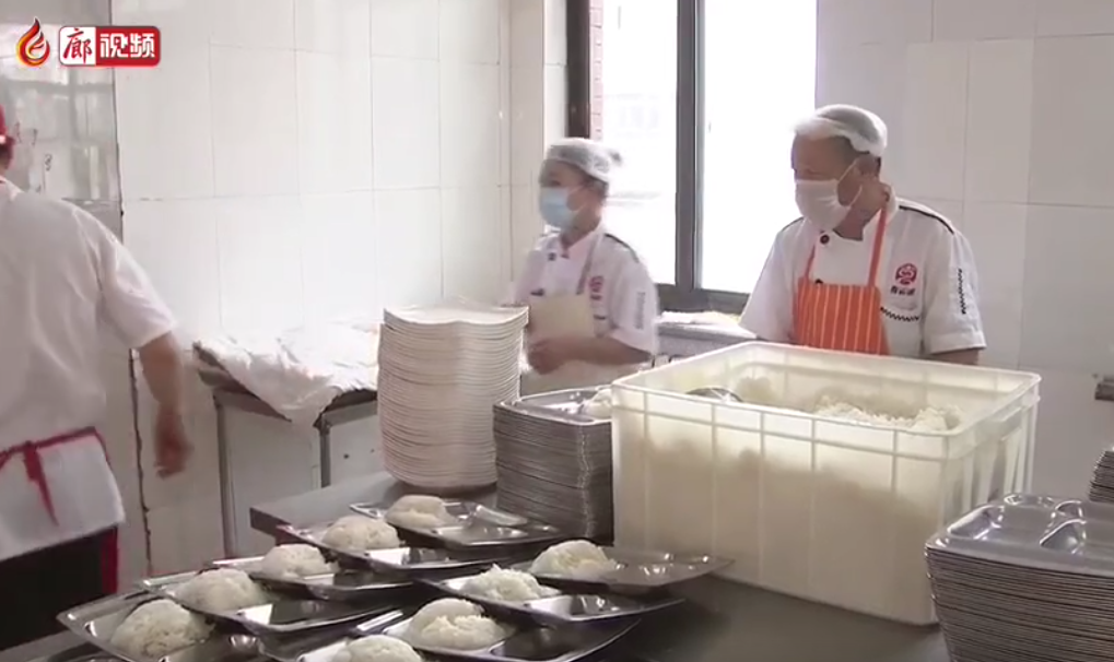 廊視頻 | 管道局中學(xué)疫情防控不放松呵護(hù)學(xué)生健康成長(zhǎng)