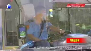 【市民說(shuō)創(chuàng)城】禮讓斑馬線 文明交通我先行