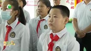 霸州市揚(yáng)芬港鎮(zhèn)閥里墅村開展“家鄉(xiāng)在祖國(guó)懷抱里成長(zhǎng)”愛國(guó)主題教育活動(dòng)